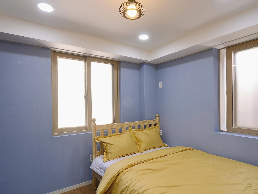 Red Guesthouse
