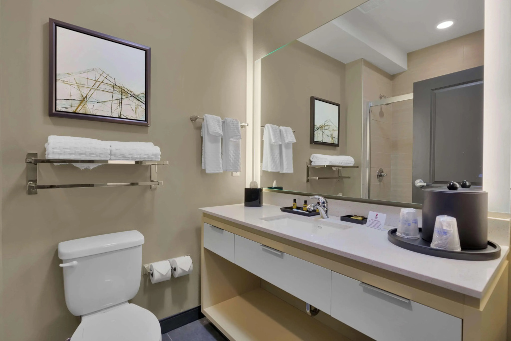 Best Western Plus Fillmore Inn & Suites