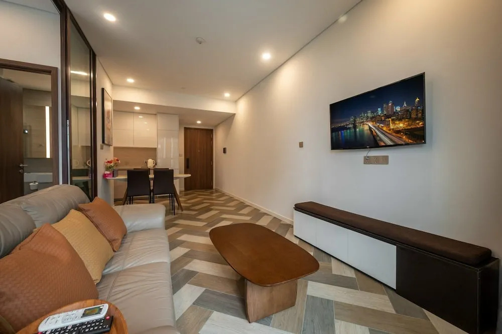 DongDong Apartment The Metropole