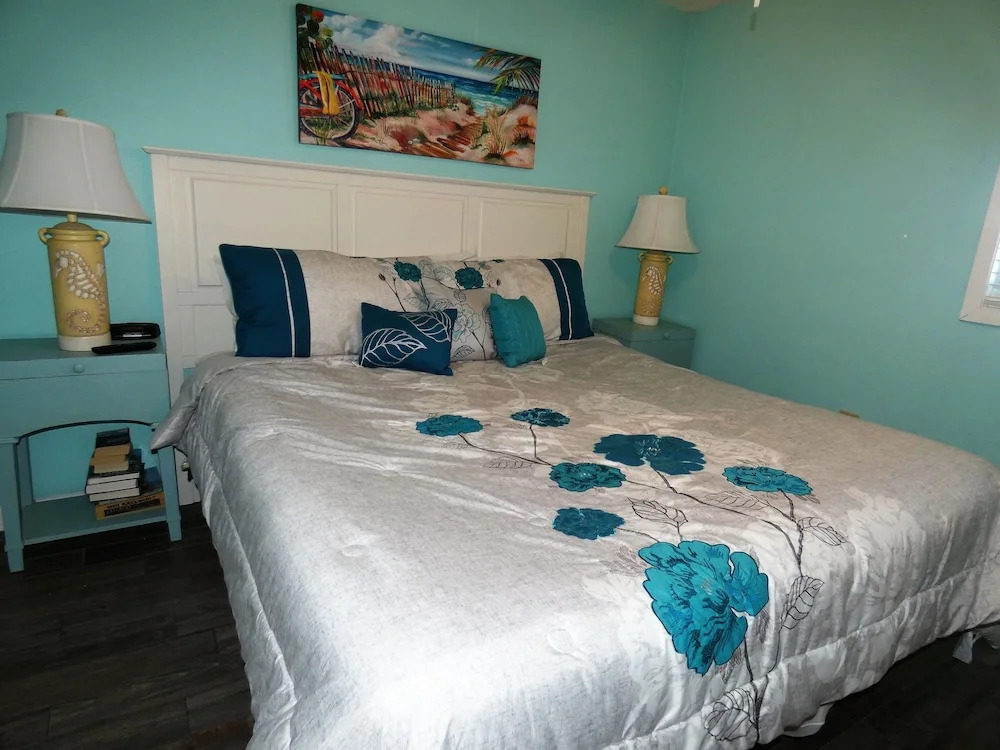 0508 Waters Edge Resort 1 Bedroom Condo