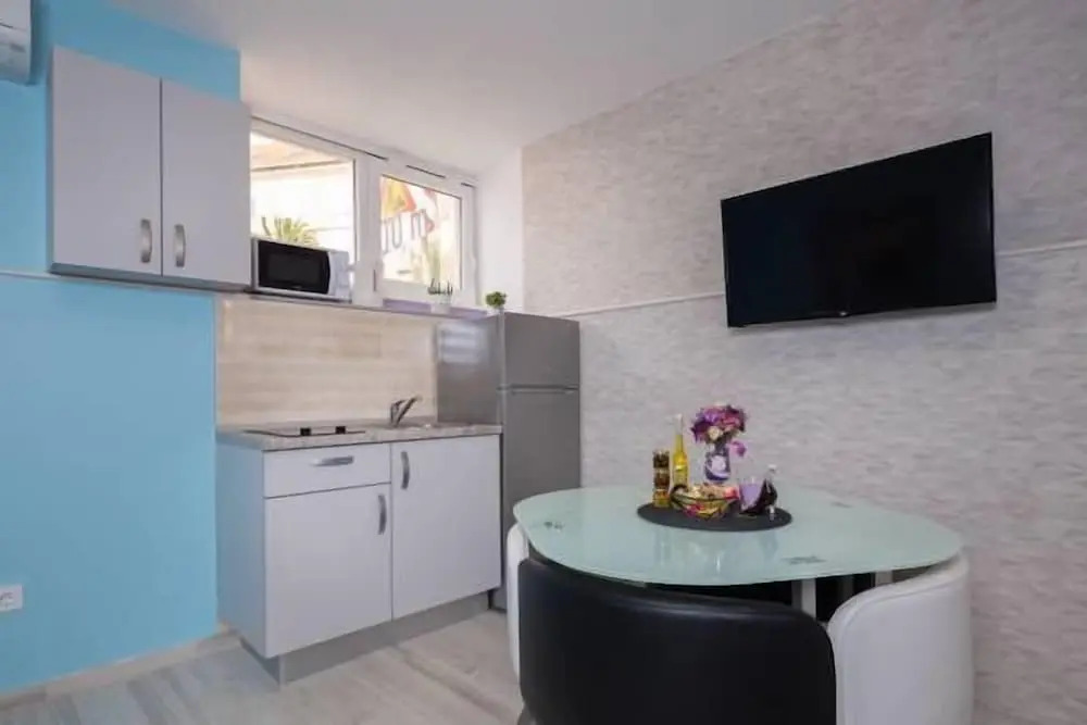 Bliss Apartments with free parking