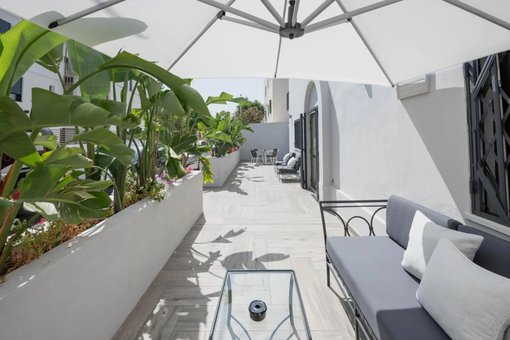 Hostal Costa