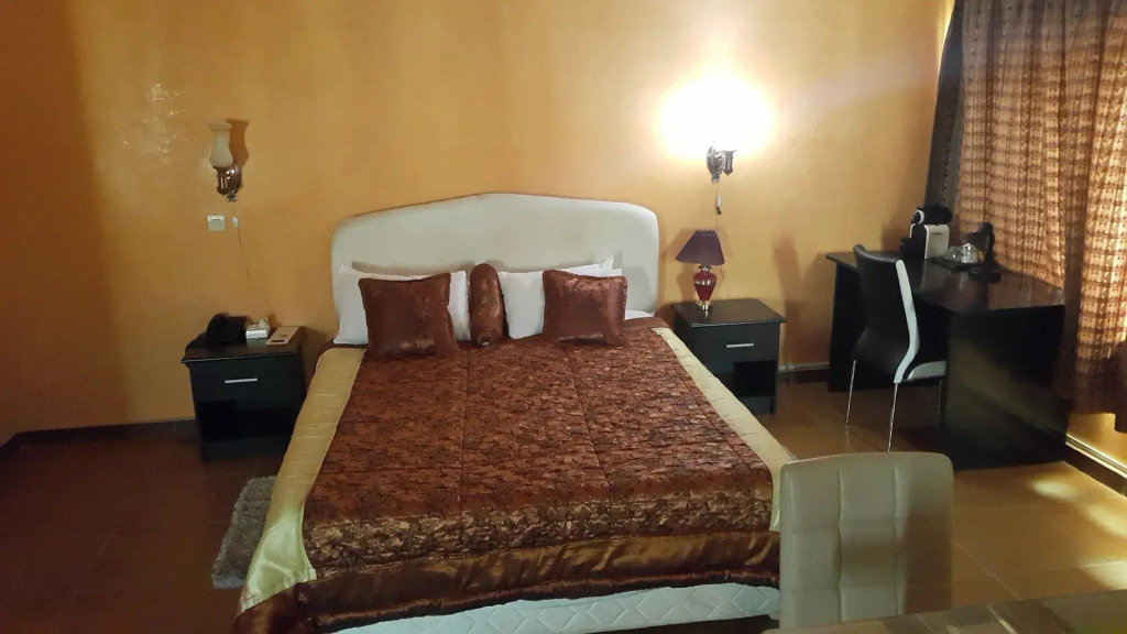 Hotel Atlantic