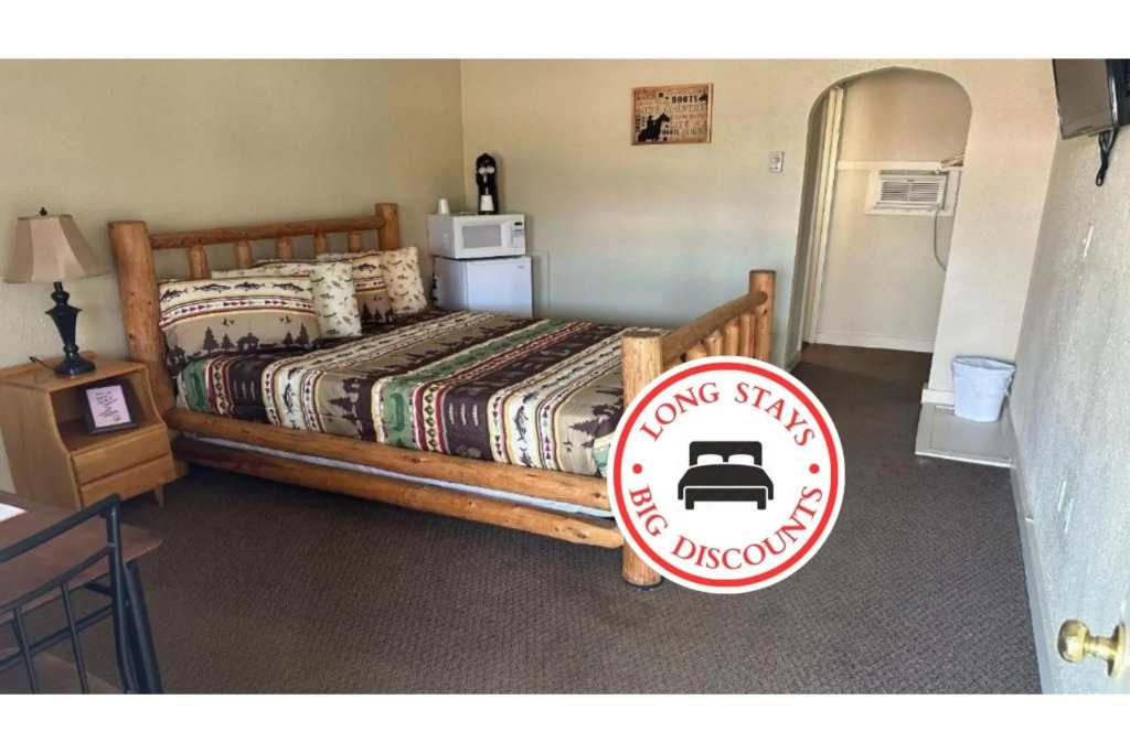 Love Hotels Desert Inn & RV by OYO at Boysen Wind River WY