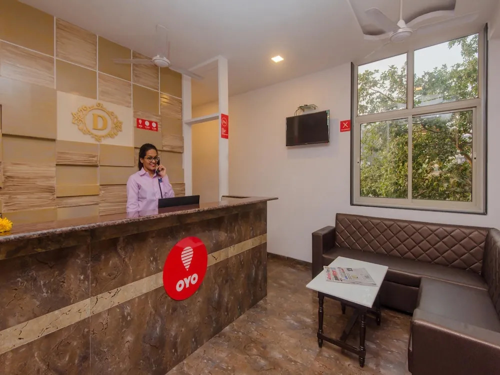 Super Hotel O Divine Residency Near Phoenix Marketcity