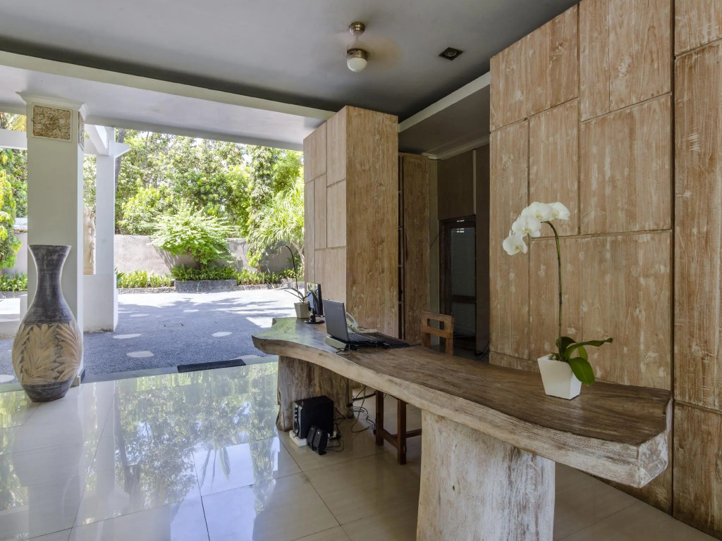 Kajane Tulamben Bali