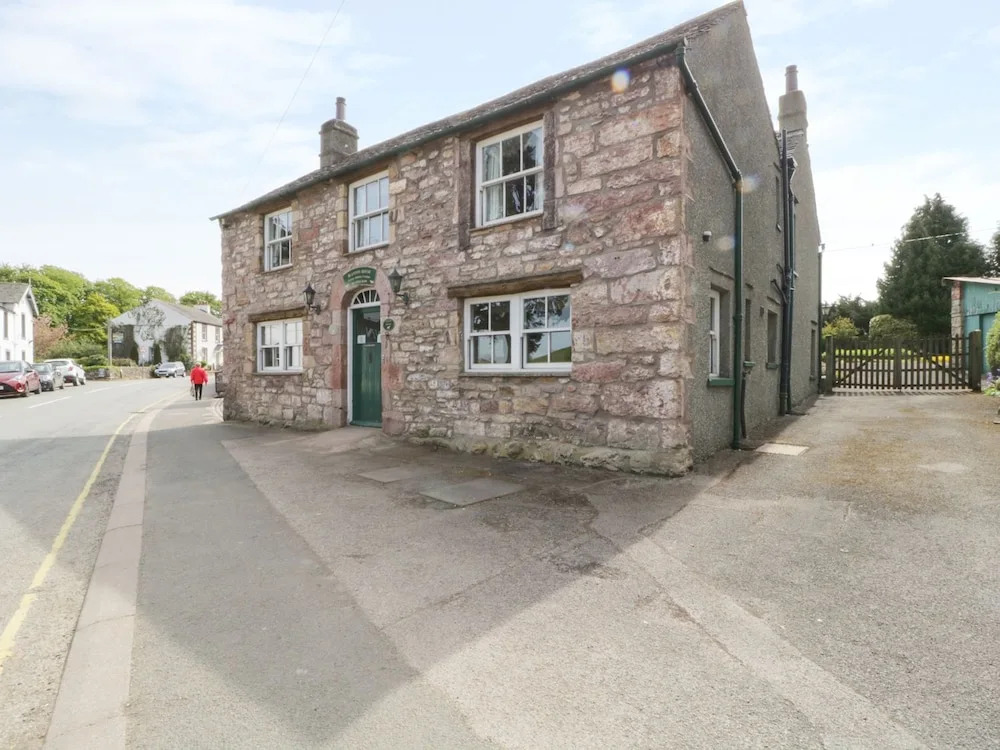 Coach House