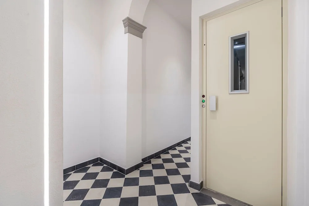 Palazzo Accademia-botticelli-3