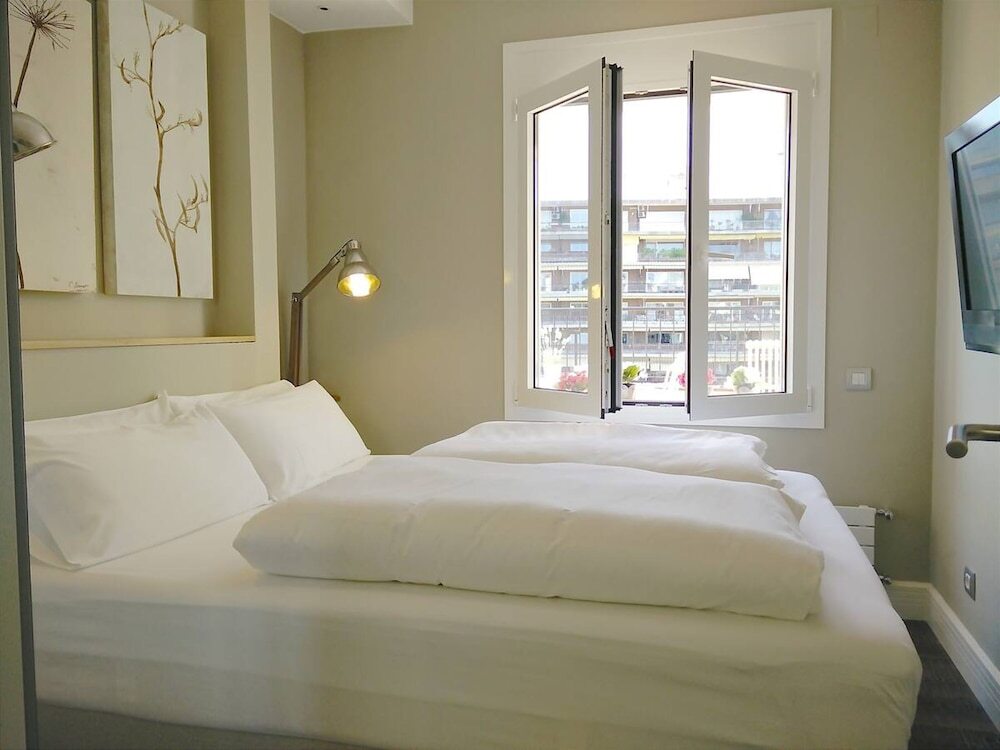 BizFlats Batik Penthouse Pedralbes