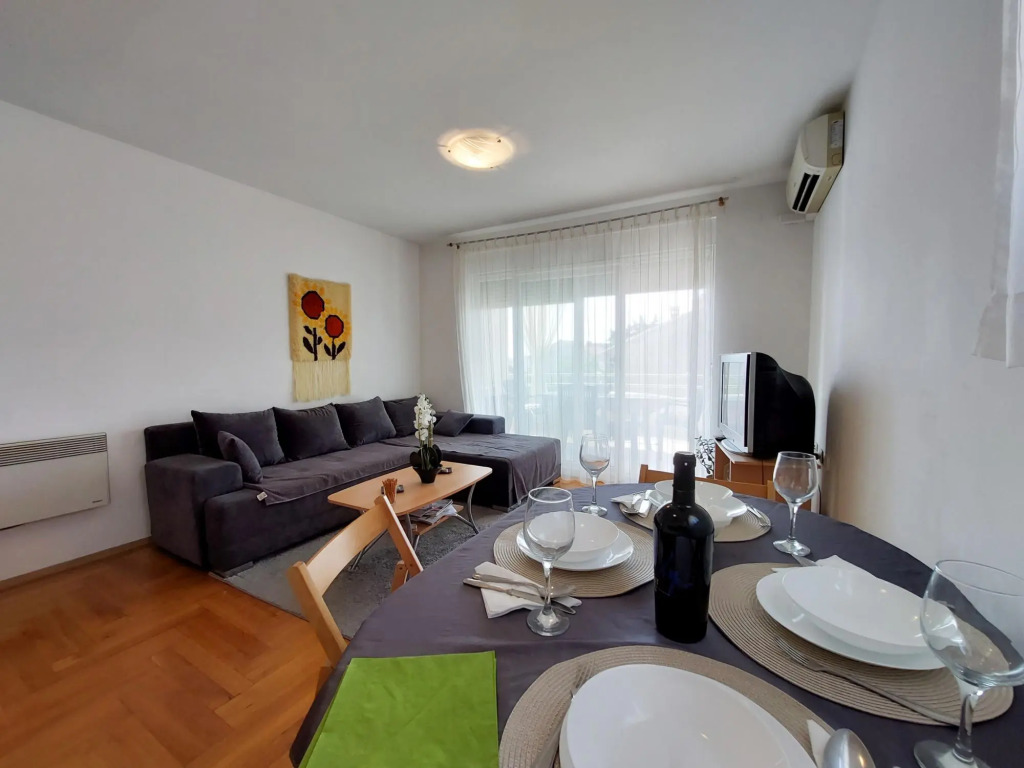 Apartments Kira Crikvenica