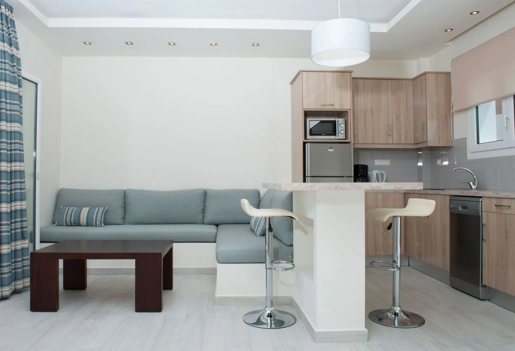 Erietta Aparthotel