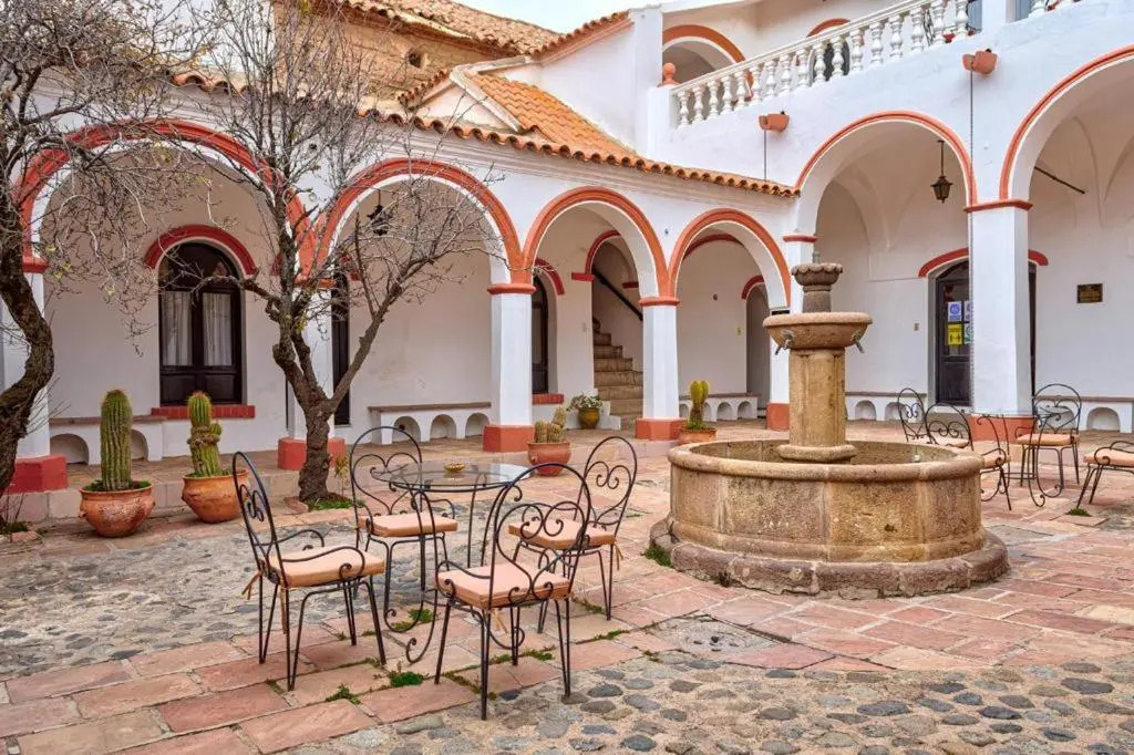 Colonial Hotel Boutique