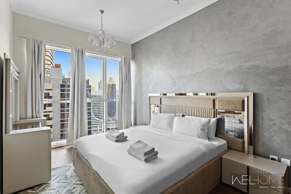 WelHome - Exclusive Apartment 5 minutes Walk to Dubai Mall
