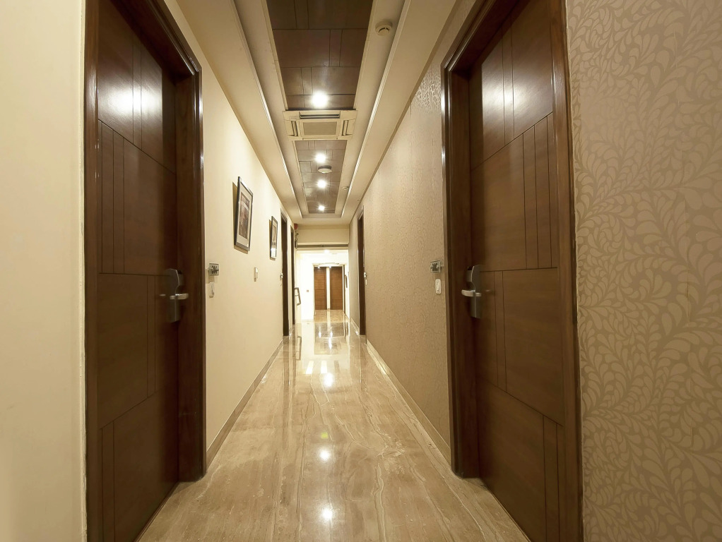 Alpina Hotels & Suites