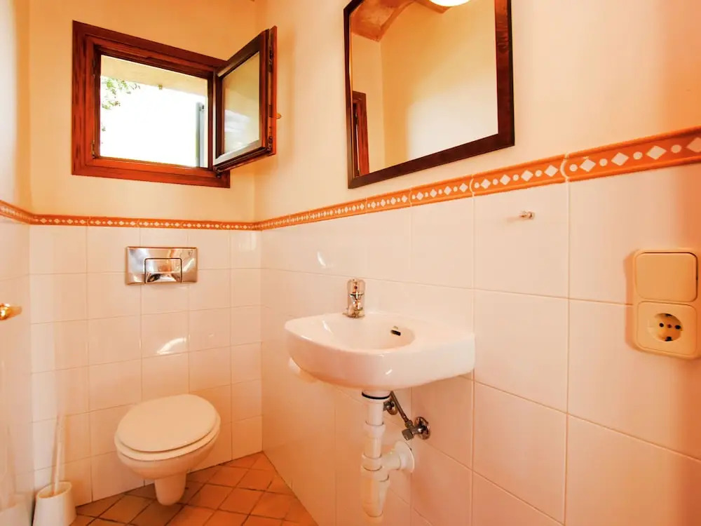 Ideal Holiday Home with Private Pool for Family & Friends