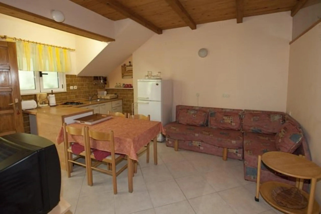 Durda1 - 50 m From Beach - A1