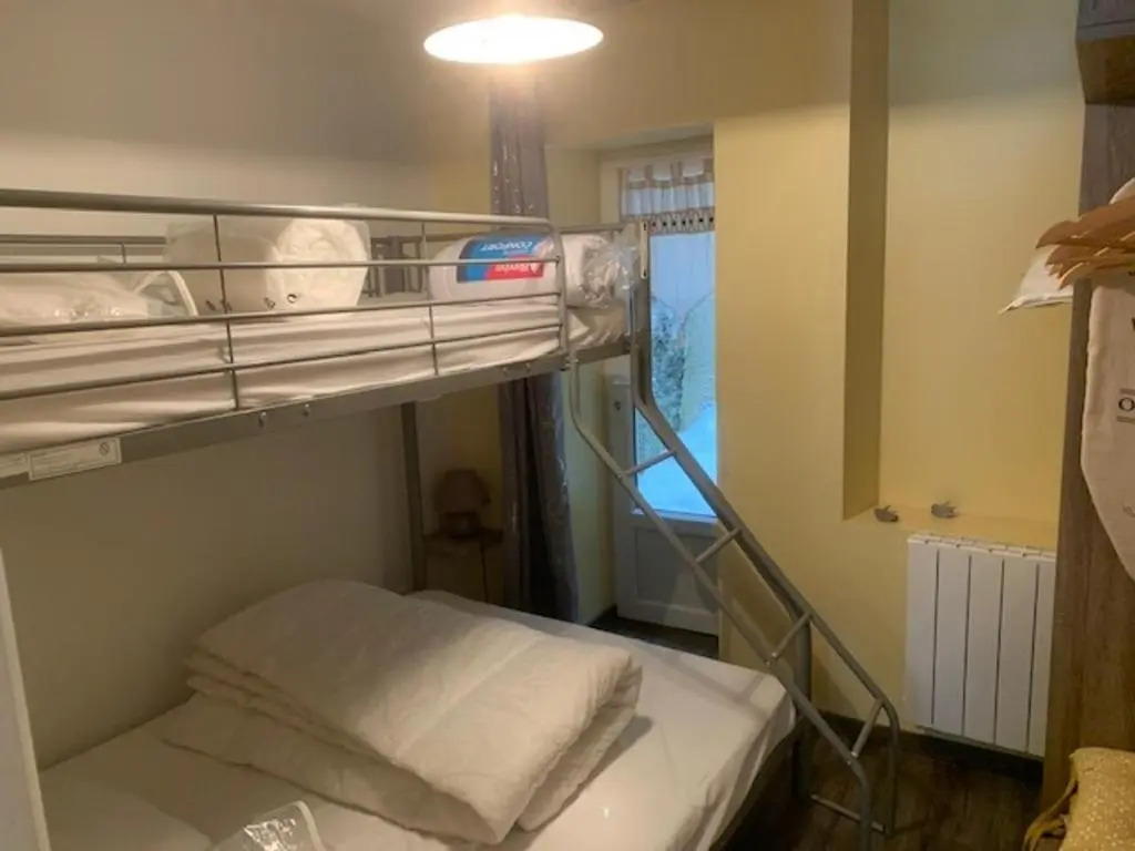 Appartement Mont-Dore, 2 pièces, 3 personnes - FR-1-415-105