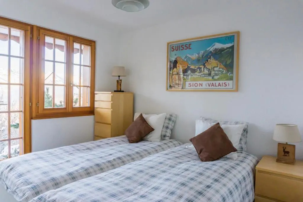 Chalet le Joyau in Nendaz - Sleeps 6 - Panoramic Views - 4 Vallées