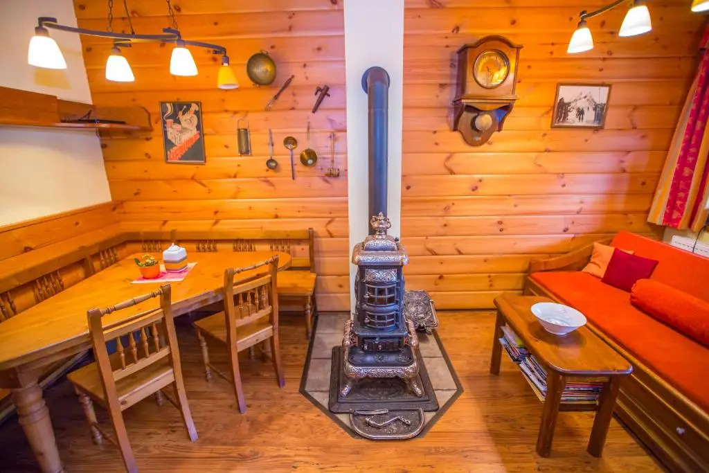 Happy House Apartments & Sauna