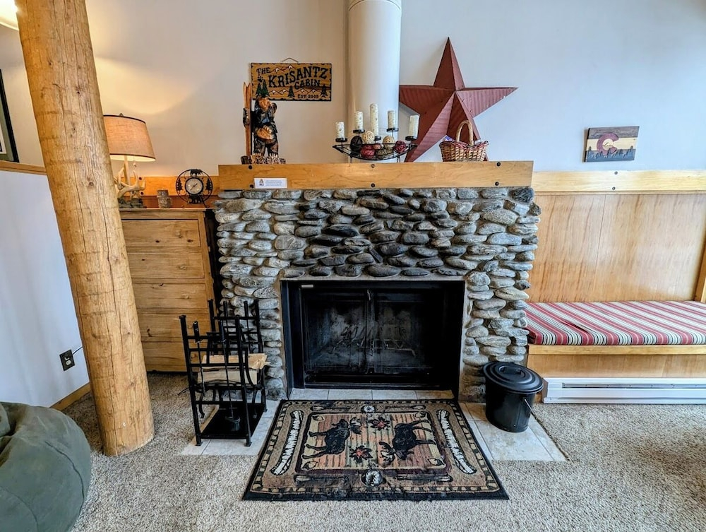 Homestead 2031 by SummitCove Vacation Lodging