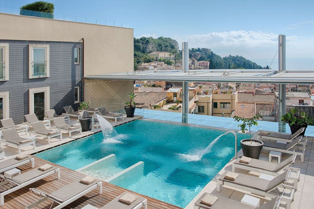 Отель NH Collection Taormina