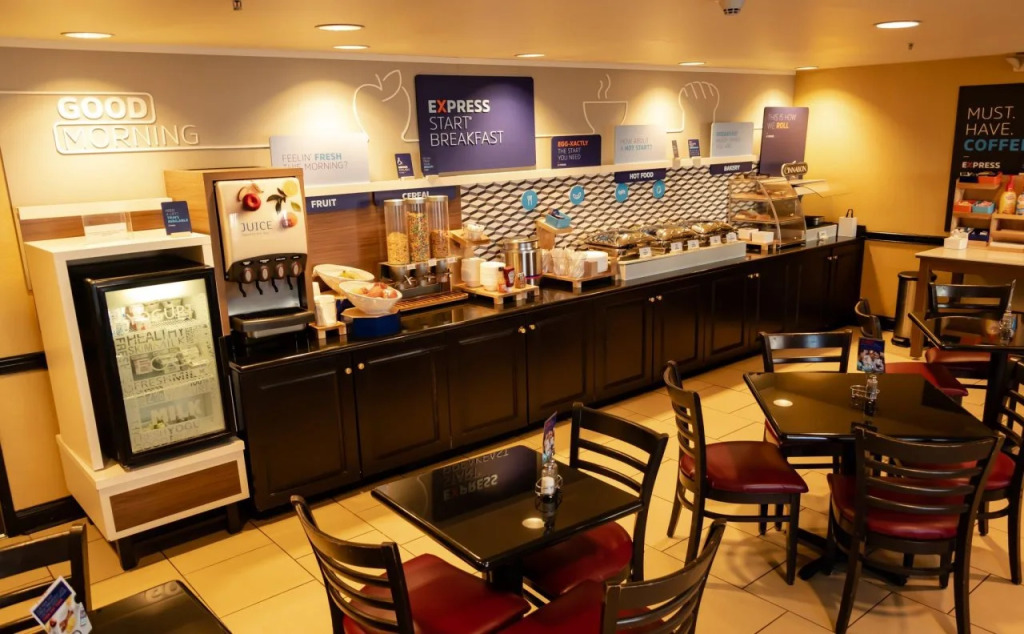 Holiday Inn Express & Suites Columbus East - Reynoldsburg by IHG