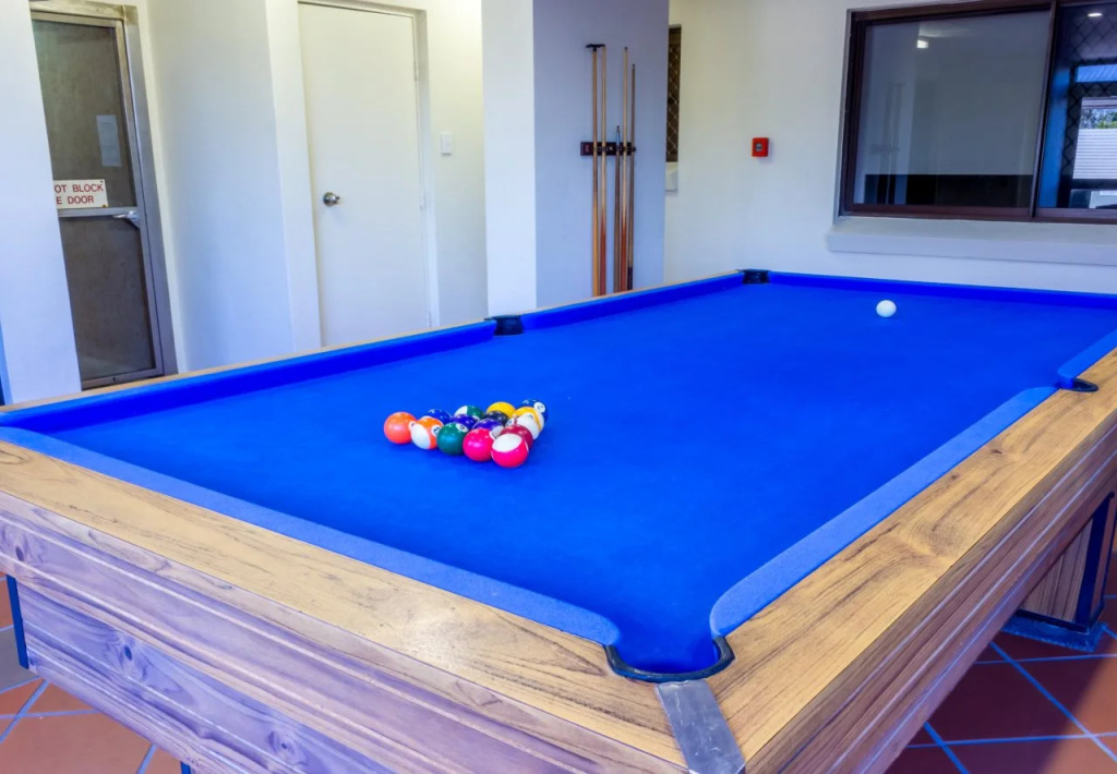 Windward Apartments
