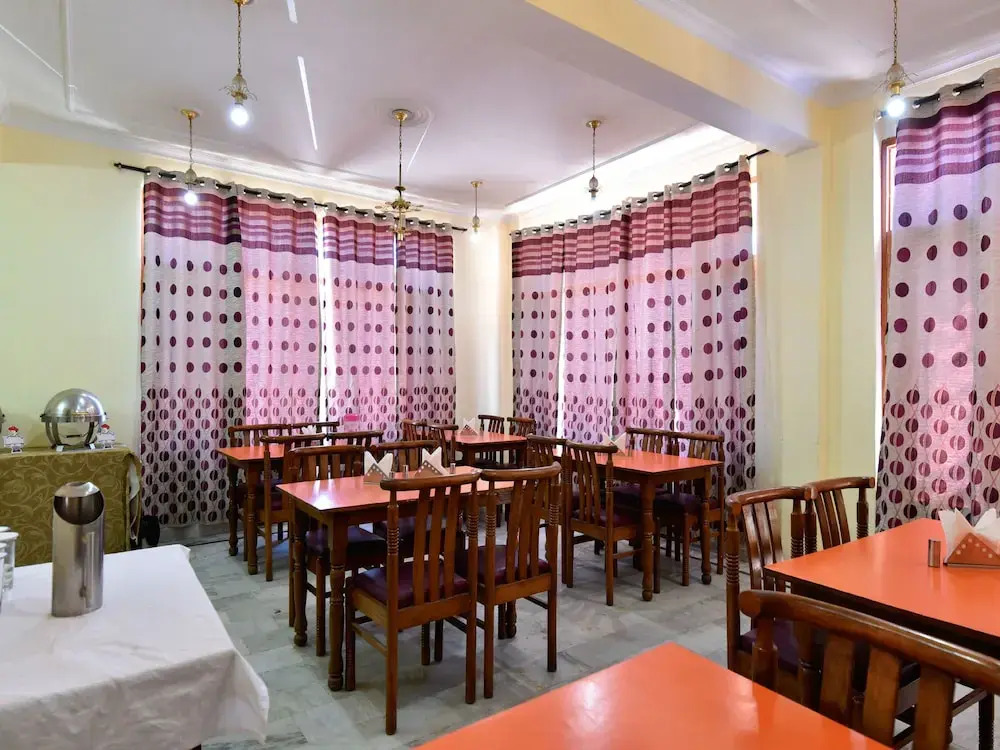 Zara Resorts and Hotels by OYO Rooms