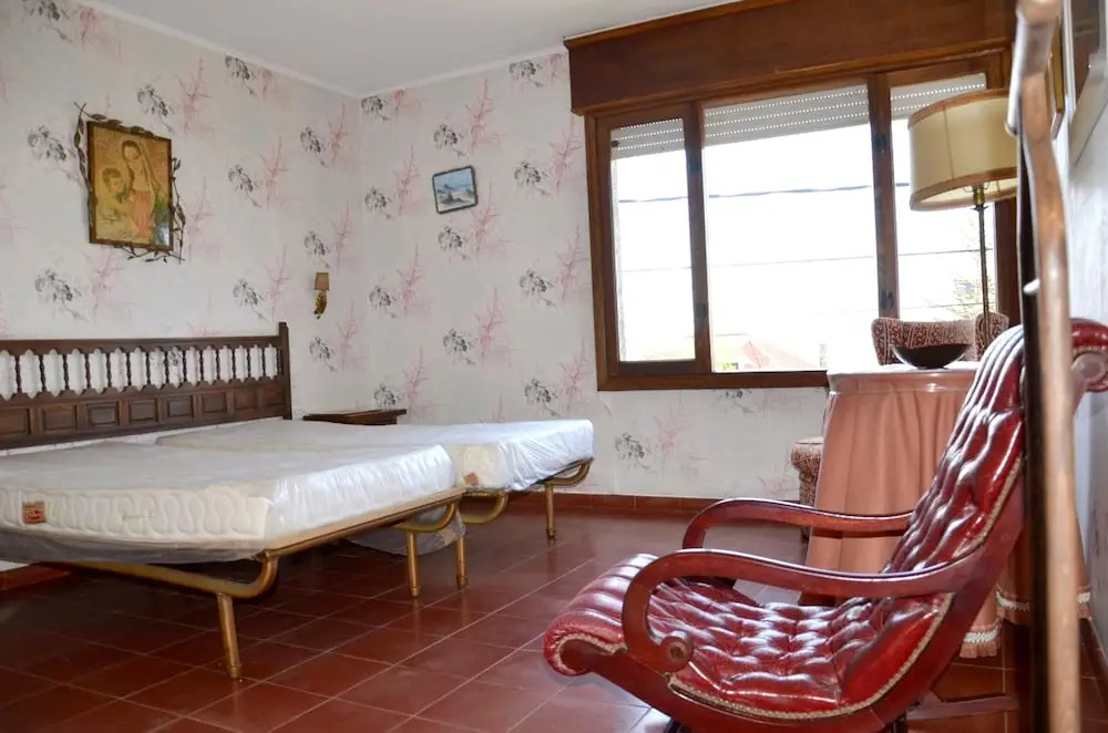 Villa With 9 Bedrooms in Oia, With Wonderful sea View, Private Pool and Enclosed Garden Near the Beach