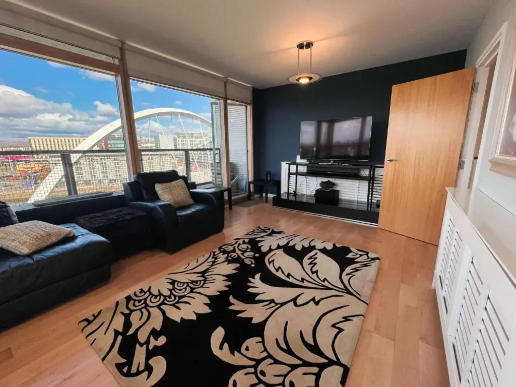 SECC HYDRO 3 bedroom Apartment with View