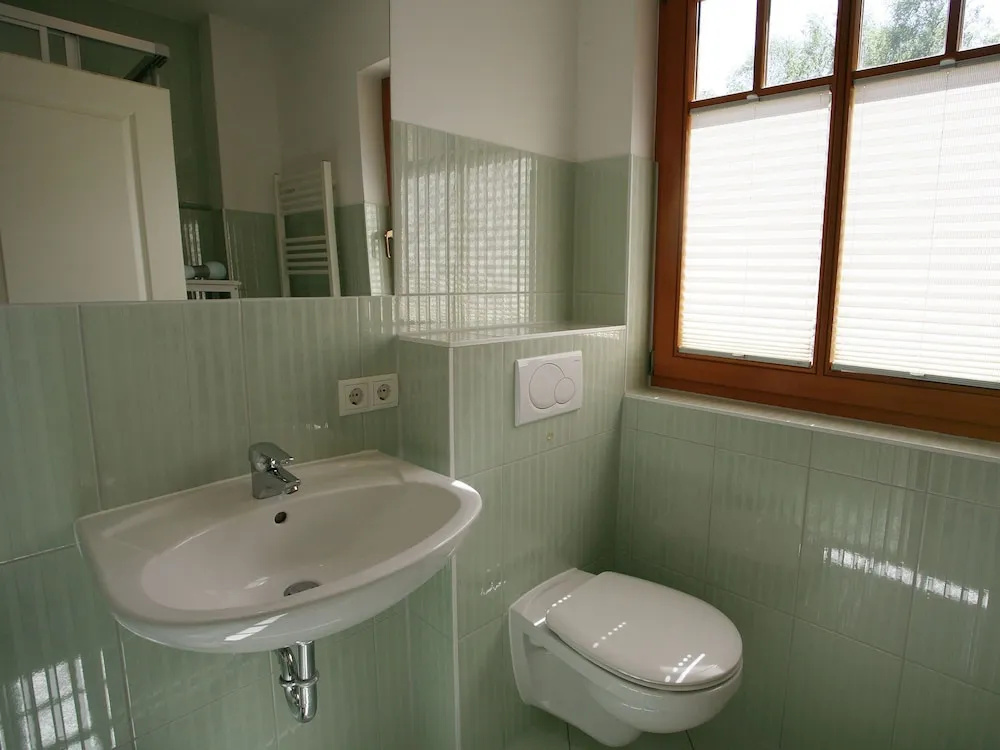 Cozy Holiday Home in Dierhagen Strand with Garden