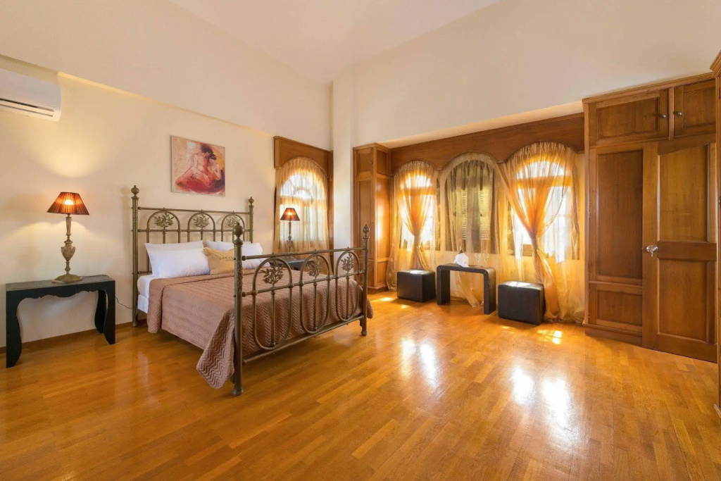 Odysseas Villa