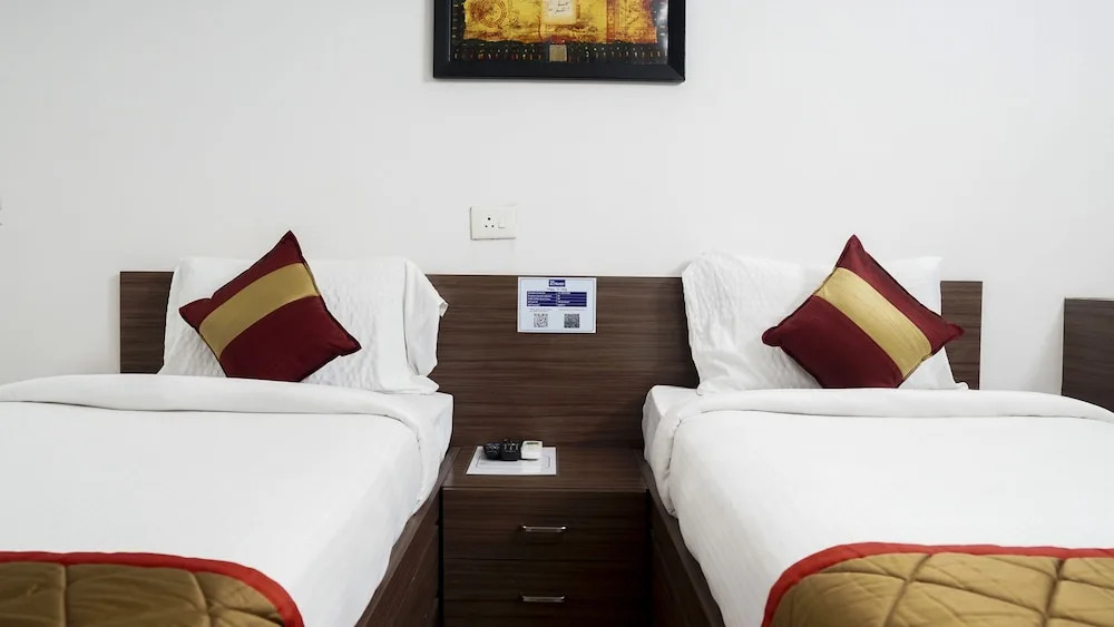 The Altruist Koparkhairane Hotel