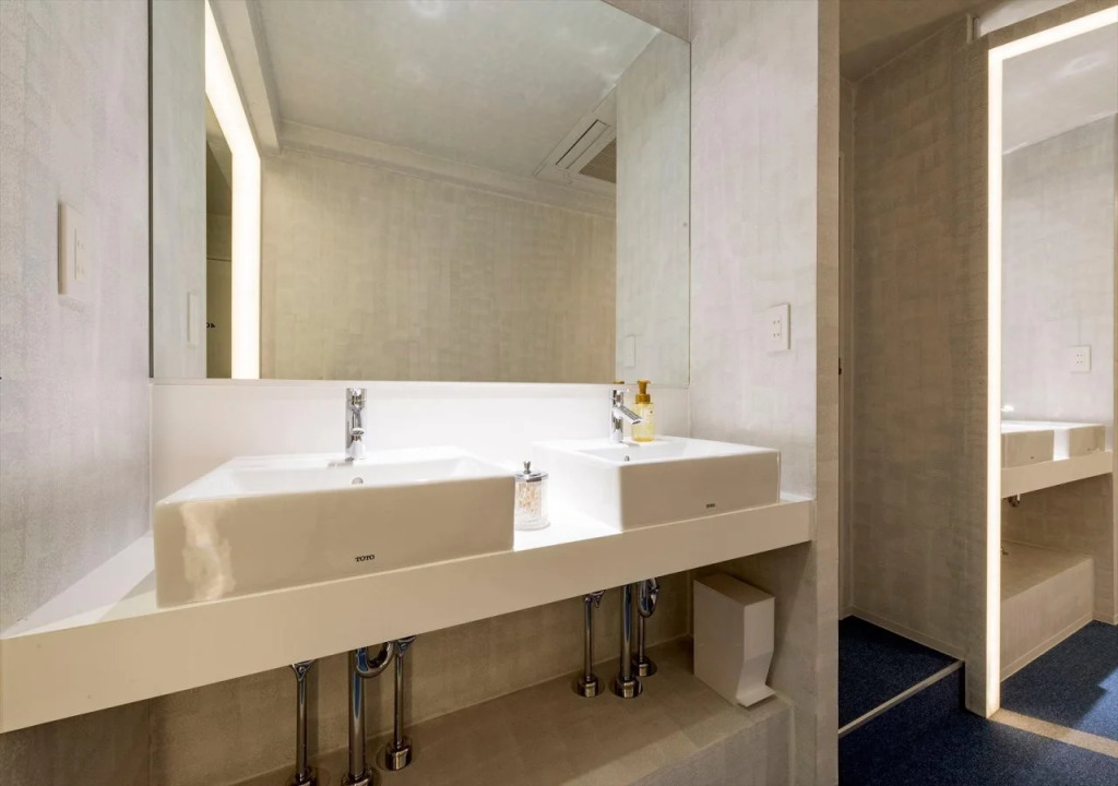 &And Hostel Kanda