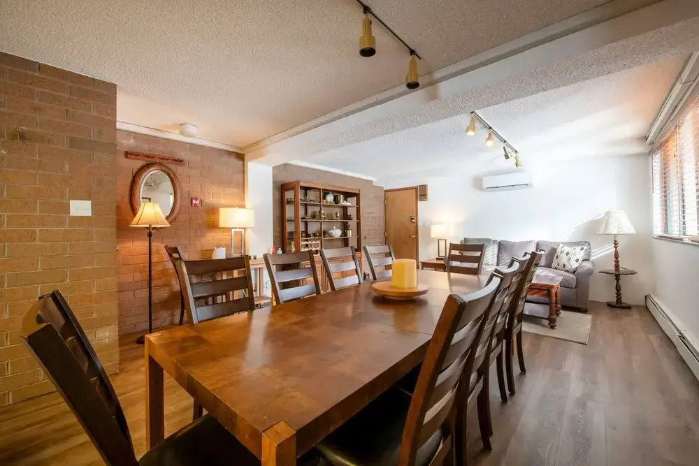 Park Avenue 3 Bedroom Condominiums