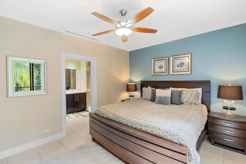 Luxe 3-BD Condo on 2nd Floor Above Pool