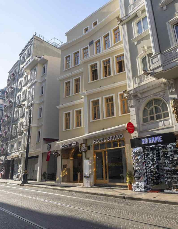 Hotel Brako