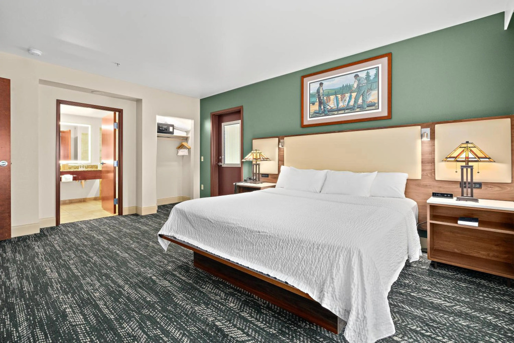 Lucky Eagle Casino & Hotel