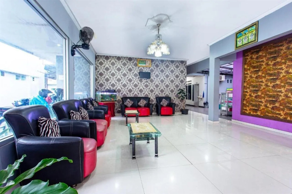 Hotel Karangsalam Indah Near Stasiun Purwokerto Mitra RedDoorz