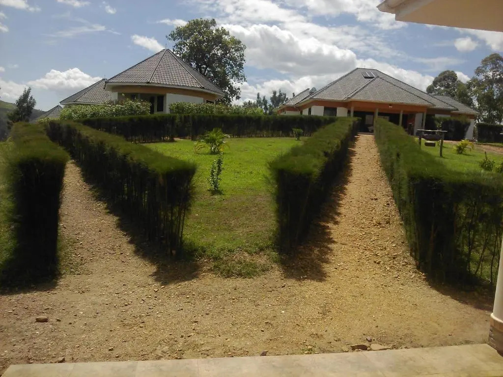 The Crested Crane Bwindi Hotel