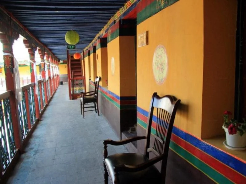 Lhasa Badacang Hotel