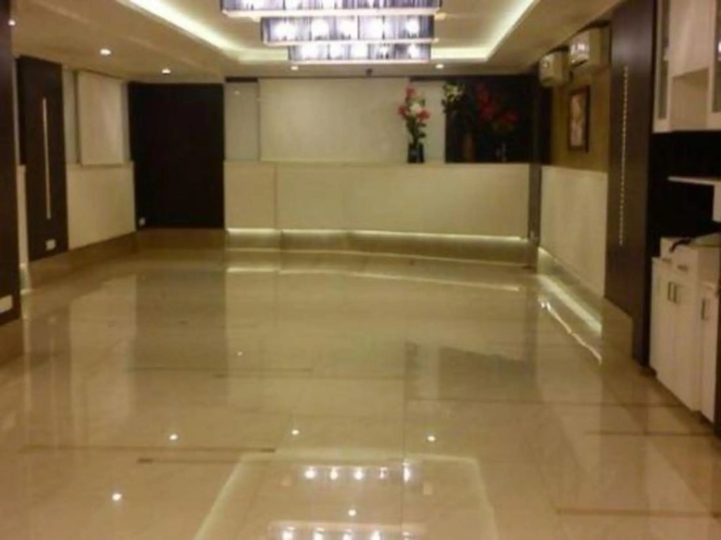 Sampoorna Hotels