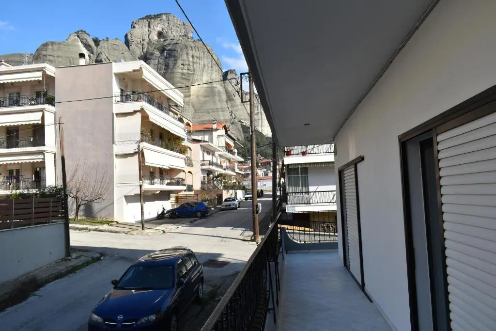 ZarasHomeMeteora-The House Of The Rising Sun