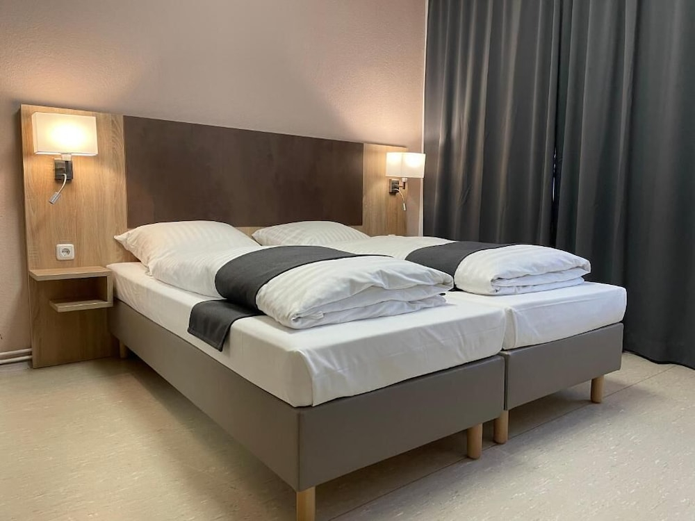 Hana Aparthotel