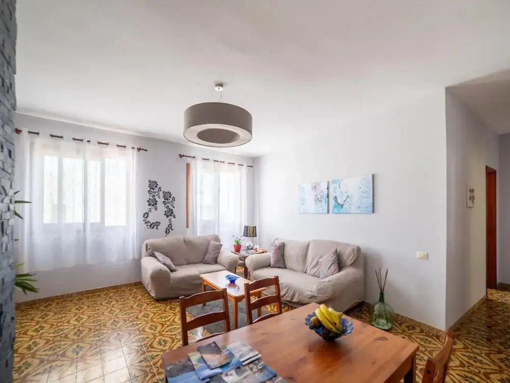 Holiday Home Los Silos Near Playa La Caleta