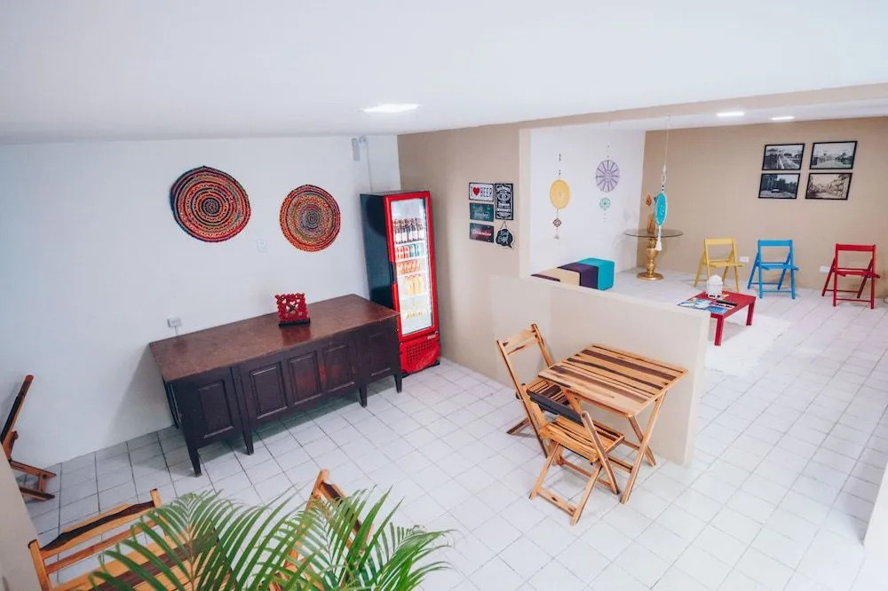 Reef Hostel & Pousada