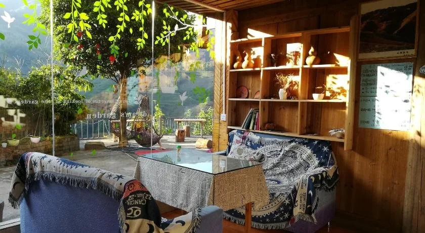 Longsheng Golden Dragon Country Villa