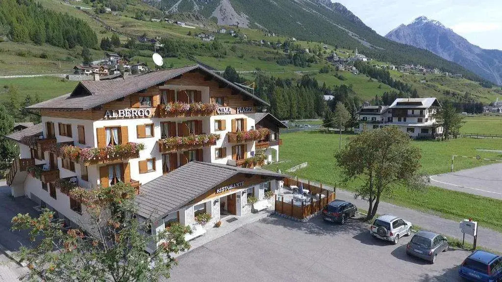Hotel Cima Piazzi