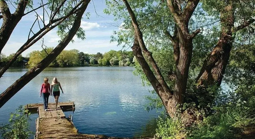 York Lakeside Lodges