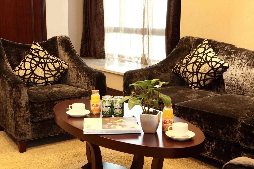 Bonjour Hotel